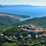 Panoramica By Interhome *