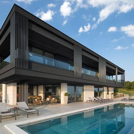 Panoramica By Interhome Villa *